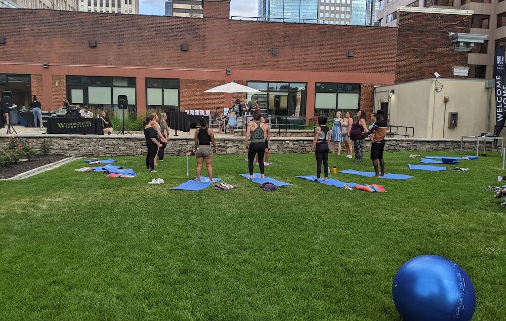 Yoga Kansas City Corporate Wellness Team Building 11